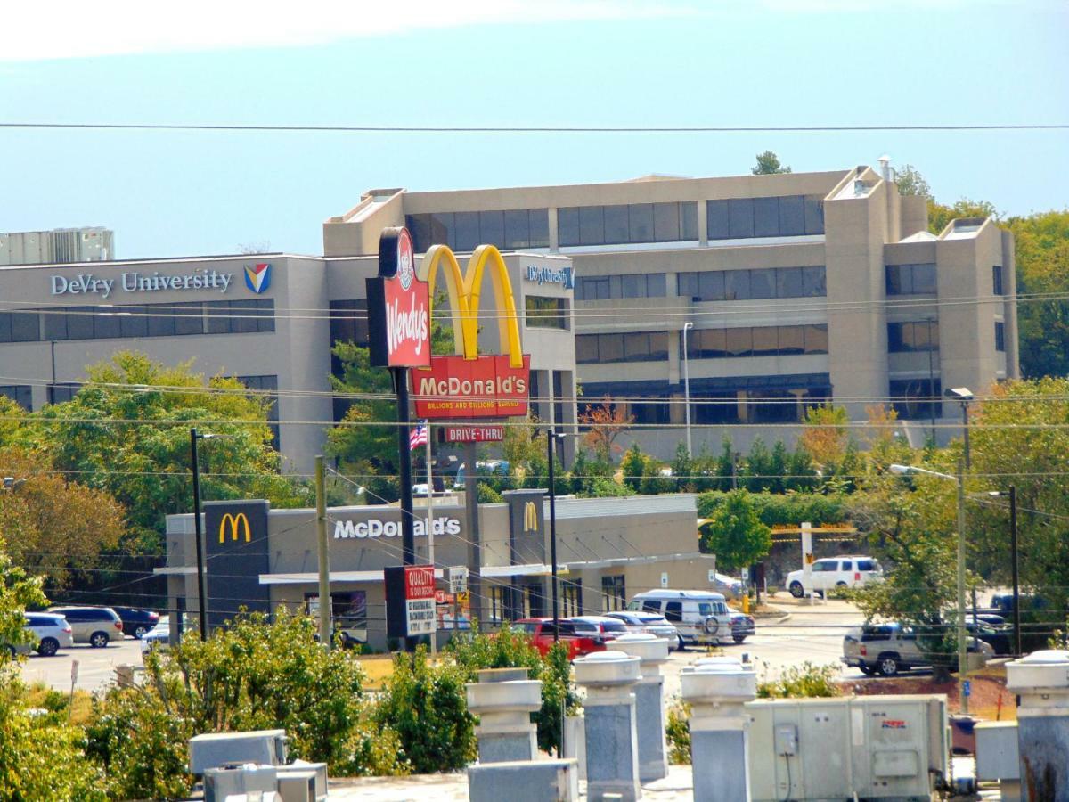 Somatel Nashville Airport Exterior photo